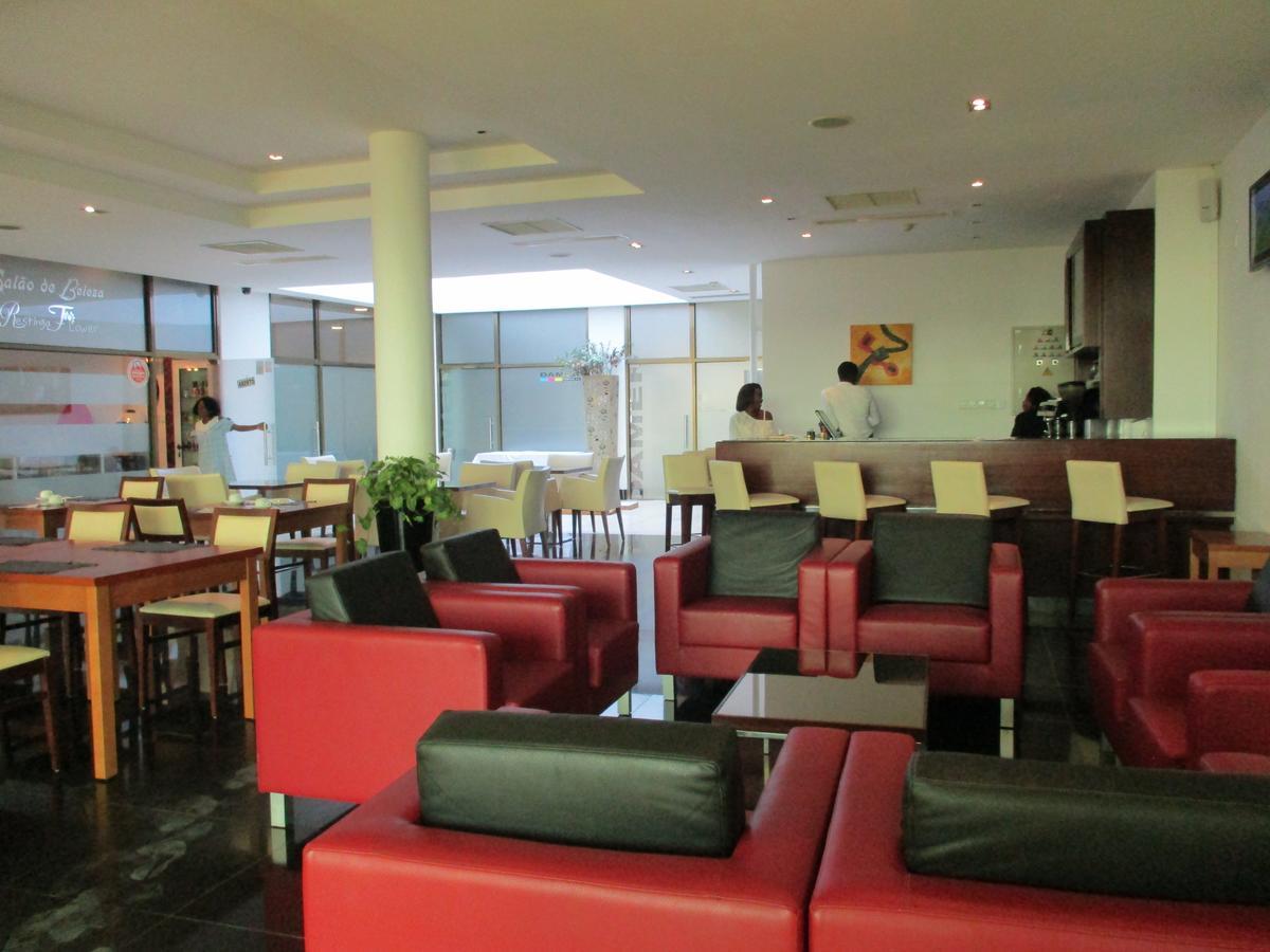 Hotel Restinga Lobito Extérieur photo